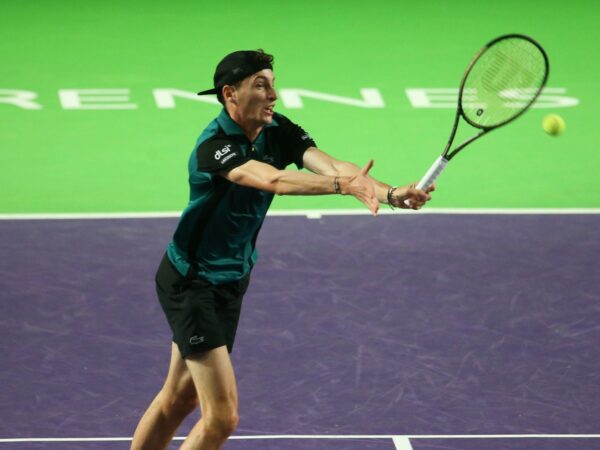 Ugo Humbert Challenger Rennes 2022 forehand volley