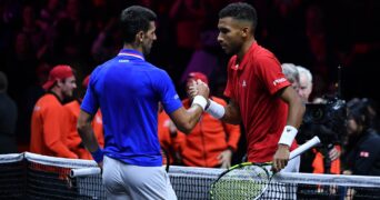 Felix Auger Aliassime et Novak Djokovic / Laver Cup 2022 © Antoine Couvercelle / Panoramic