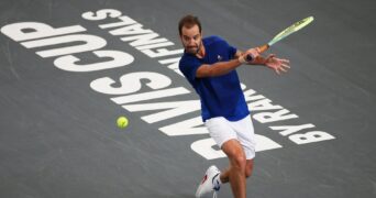 Richard Gasquet Davis Cup 2022 backhand slice