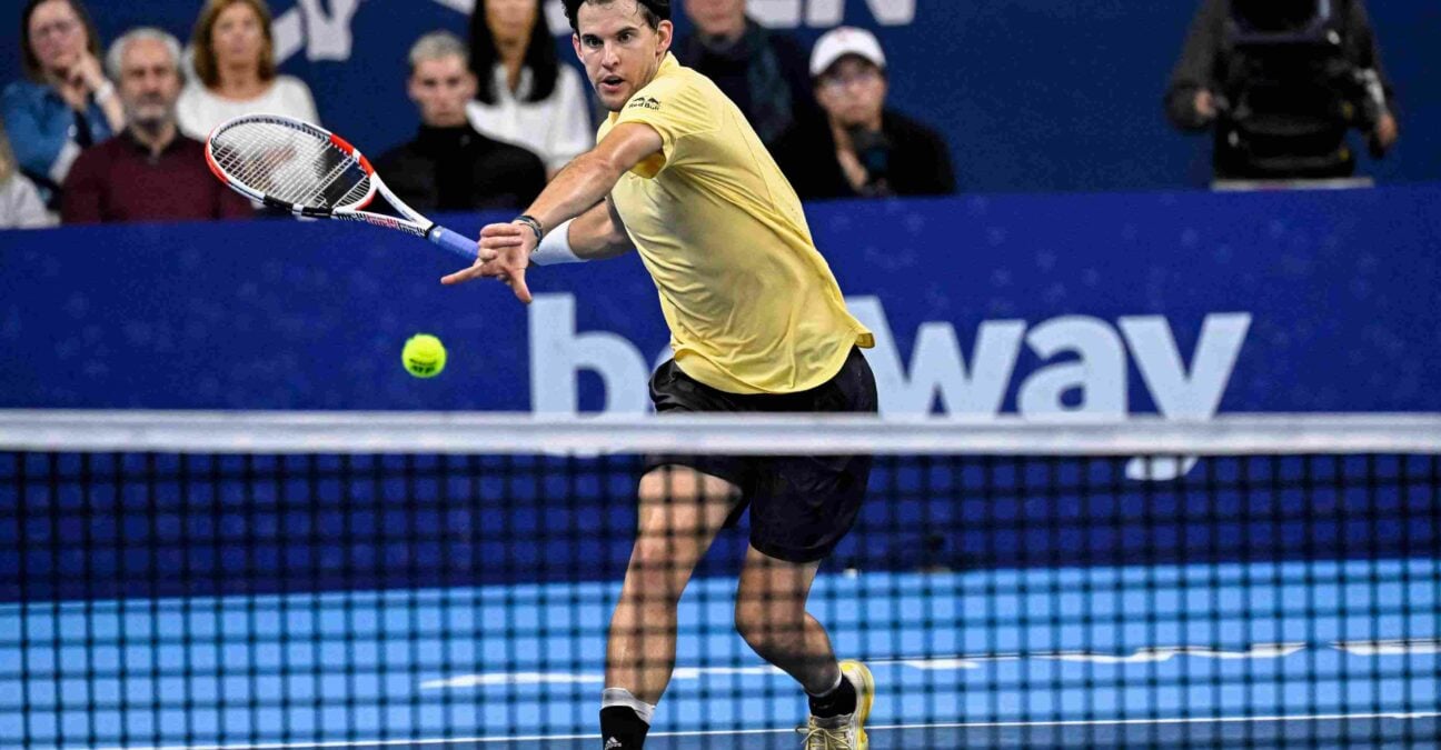 Dominiic Thiem hitting a forhand during his victory vs Hubert Hurkacz in Antwerp in 2022