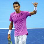 Felix Auger-Aliassime celebrating after his victory against Dan Evans in Antwerp in 2022