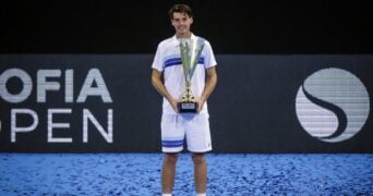 Marc-Andrea Huesler après sa victoire lors du tournoi ATP 250 de Sofia