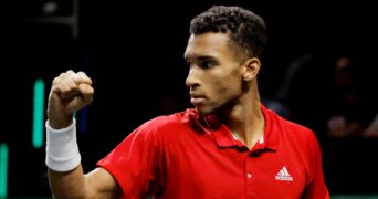 Felix Auger-Aliassime Davis Cup celebrates pumping fist