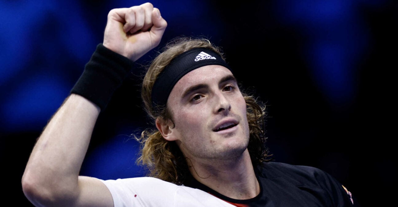 Stefanos Tsitsipas serre le poing
