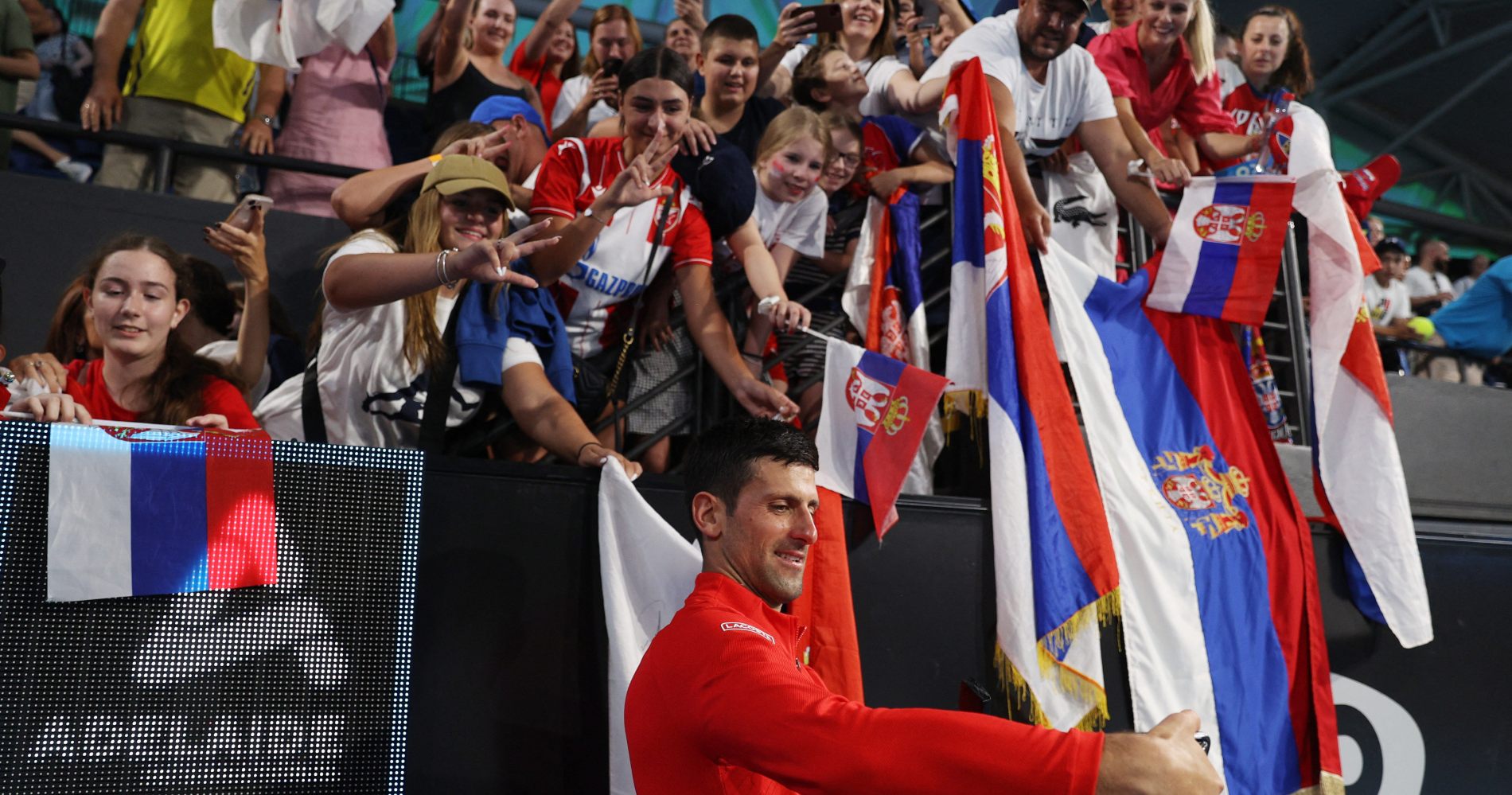 Djokovic avec ses fans à Adélaïde en janvier 2023
