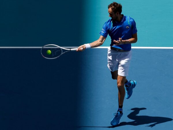 Daniil Medvedev Miami coup droit