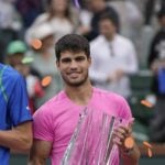 Daniil Medvedev Carlo Alcaraz Indian Wells cérémonie trophées