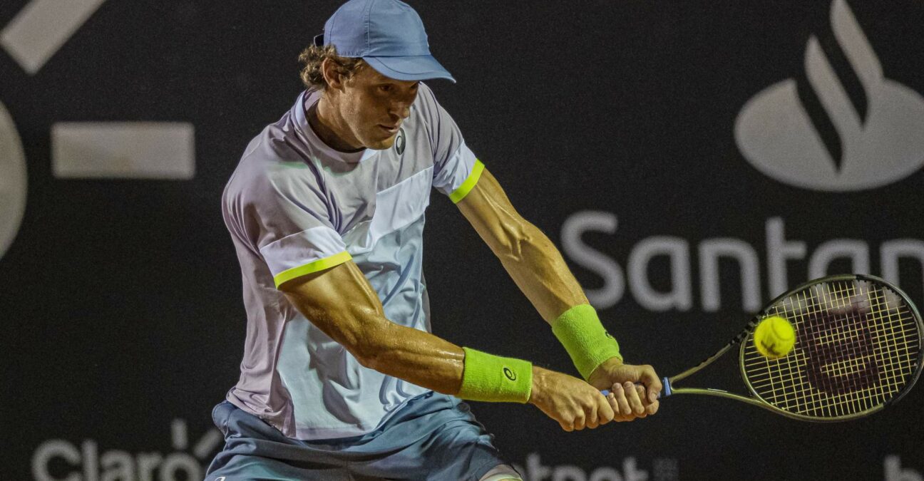 Nicolas Jarry revers casquette terre battue muscles Santiago 2023