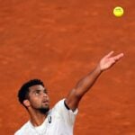 Arthur Fils Rome 2023 service lancer de balle