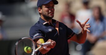 Gregoire Barrere Roland Garros 2022 coup droit