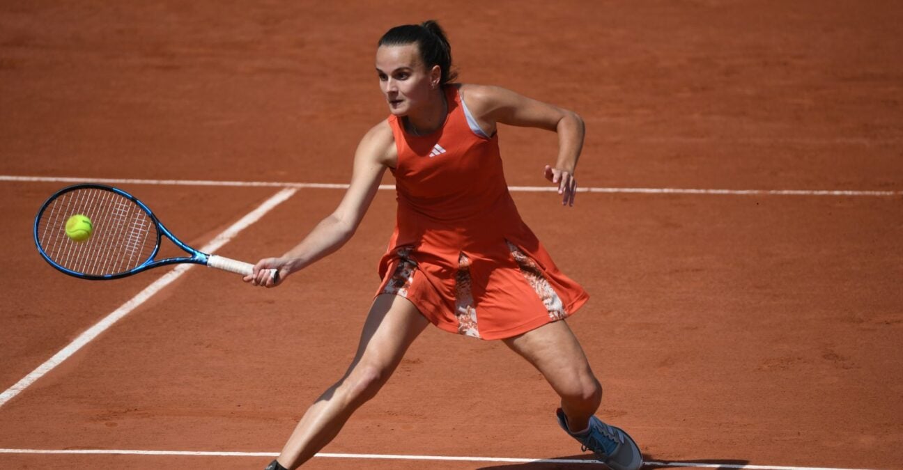 Clara Burel Roland-Garros 2023 contre-amortie coup droit