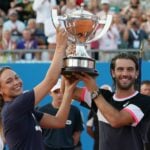 Borna Coric et Donna Vekic avec le trophée de la Hopman Cup - Hopman Cup 2023