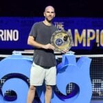 Adrian Mannarino Astana 2023 trophée