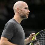 Adrian Mannarino Rolex Paris Masters 2023 poing serré