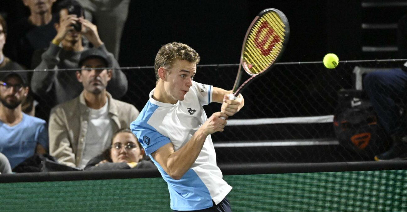 Luca Van Assche Rolex Paris Masters 2023 revers