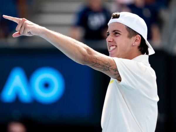 Arthur Cazaux Open d'Australie 2024 joie 2024