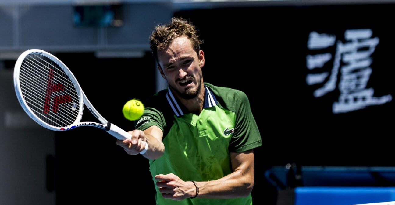 Daniil Medvedev Open d'Australie 2024 volée coup droit