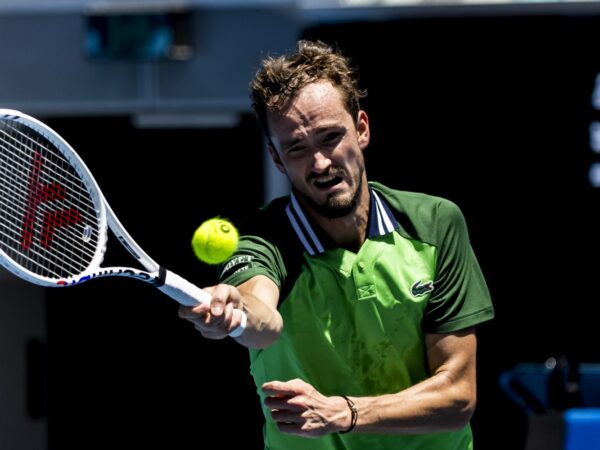 Daniil Medvedev Open d'Australie 2024 volée coup droit