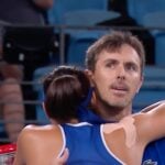 Edouard Roger-Vasselin et Caroline Garcia après leur victoire en double face à la Norvège.