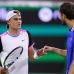 Holger Rune Daniil Medvedev Indian Wells 2024 poignée de main tension