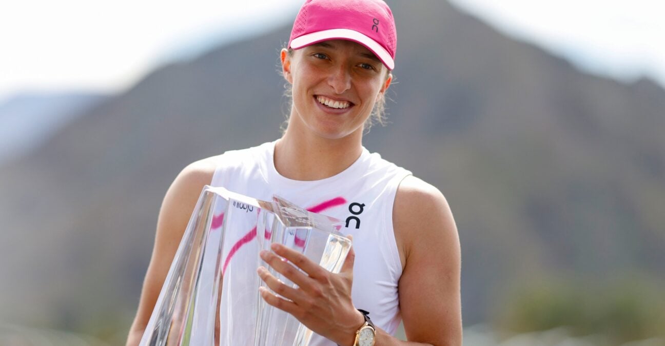 Iga Swiatek Indian Wells 2024 trophée