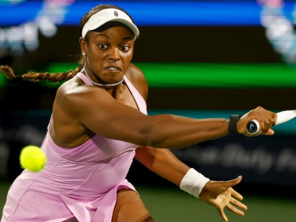 Sloane Stephens Dubaï 2024 retour de revers