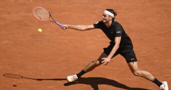 Taylor Fritz - Inside / Panoramic