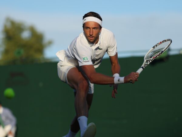 Arthur Rinderknech Wimbledon 2024 revers slicé