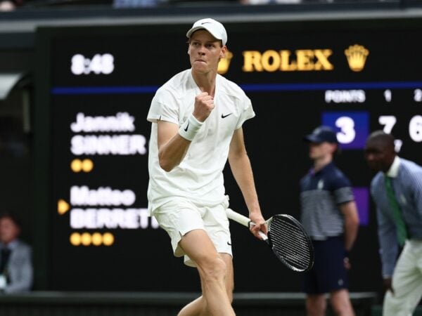 Jannik Sinner Wimbledon 2024 poing serré