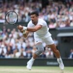 Novak Djokovic Wimbledon 2024 retour revers