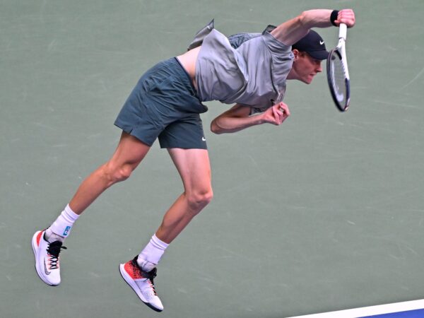 Jannik Sinner US Open 2024 service