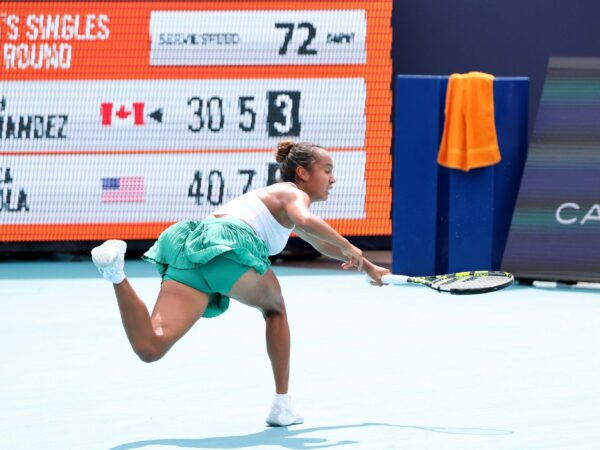 Leylah Fernandez Miami 2024 défense coup droit