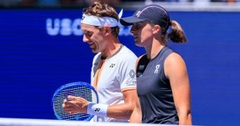 Iga Swiatek et Casper Ruud lors du double mixte de l'US Open 2025
