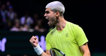 Carlos Alcaraz, indoor season 2025